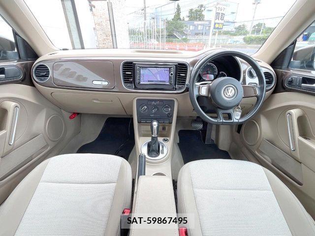 VolksWagen THE BEETLE 2014-09 8232434-1