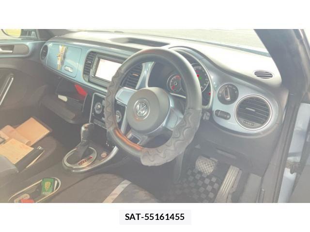 VolksWagen THE BEETLE 2017-02 8232433-9