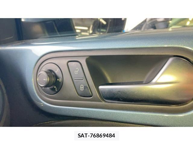 VolksWagen THE BEETLE 2016-09 8247170-22