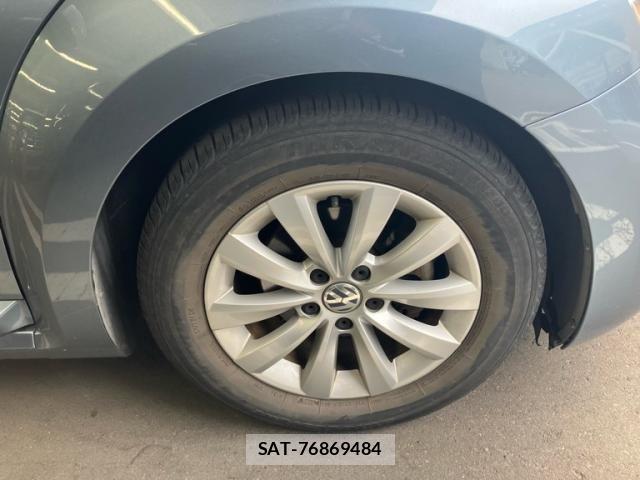 VolksWagen THE BEETLE 2016-09 8247170-4