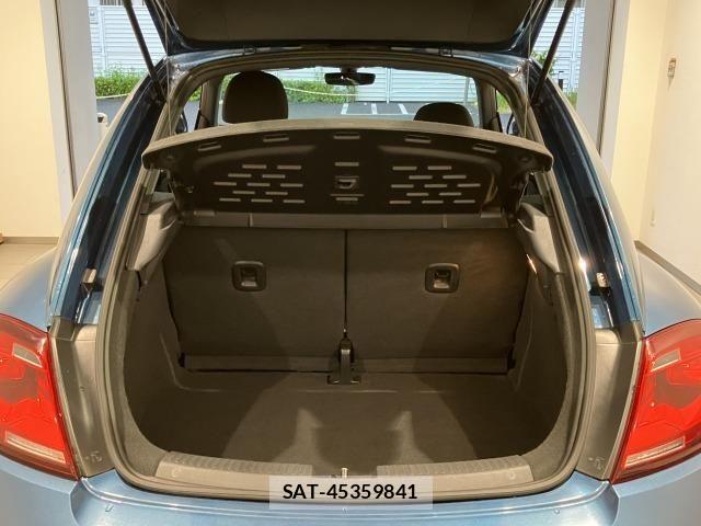 VolksWagen THE BEETLE 2018-02 8318120-11
