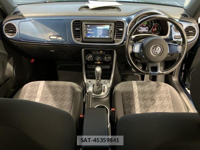 VolksWagen THE BEETLE 2018-02 8318120-1
