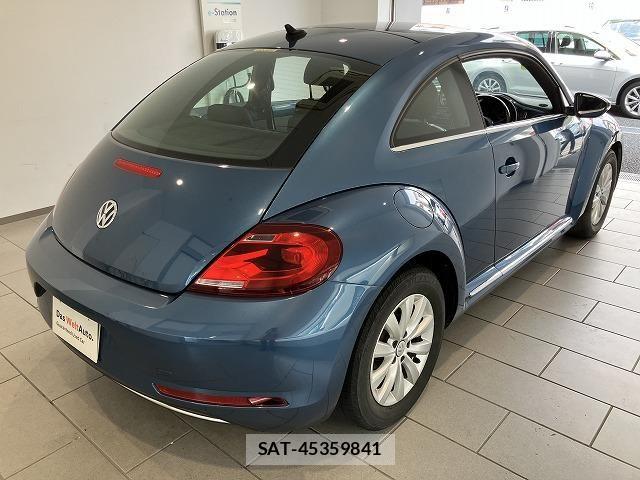 VolksWagen THE BEETLE 2018-02 8318120-2