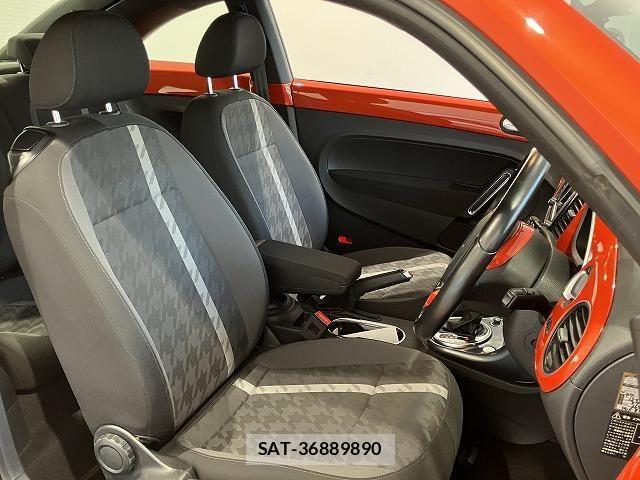 VolksWagen THE BEETLE 2017-10 8318117-11