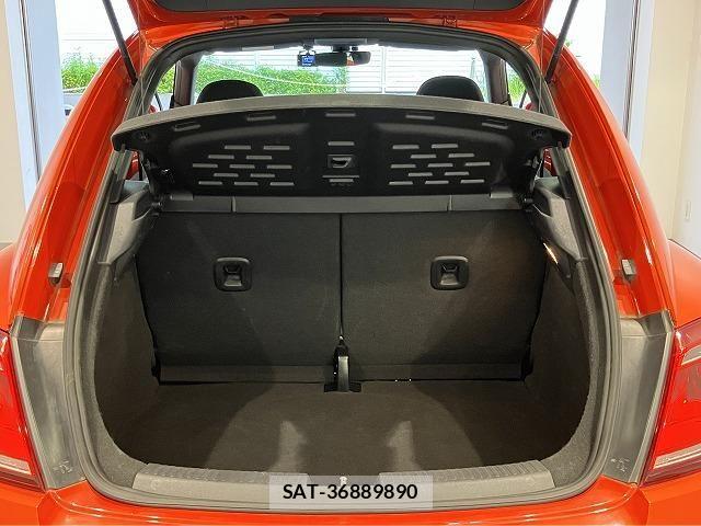 VolksWagen THE BEETLE 2017-10 8318117-20