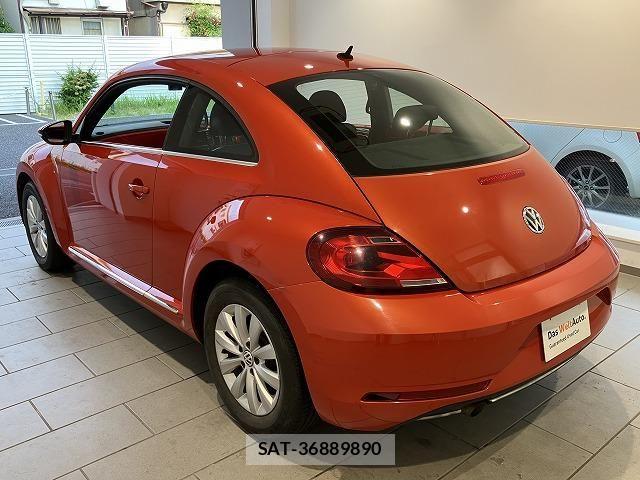 VolksWagen THE BEETLE 2017-10 8318117-5