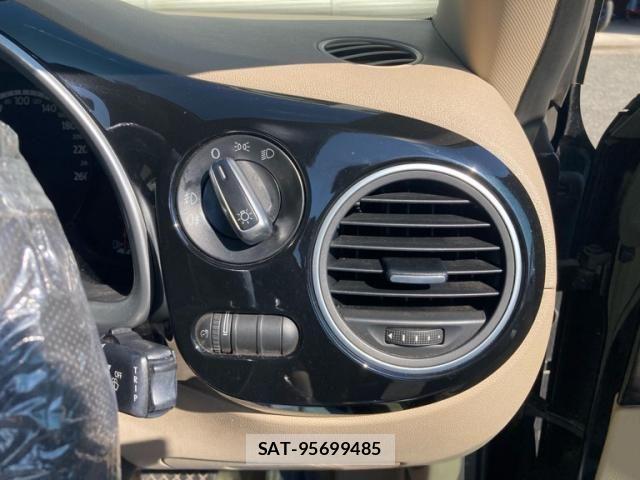 VolksWagen THE BEETLE 2013-03 8338524-11