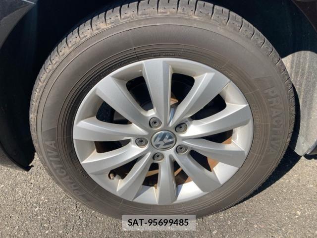 VolksWagen THE BEETLE 2013-03 8338524-4