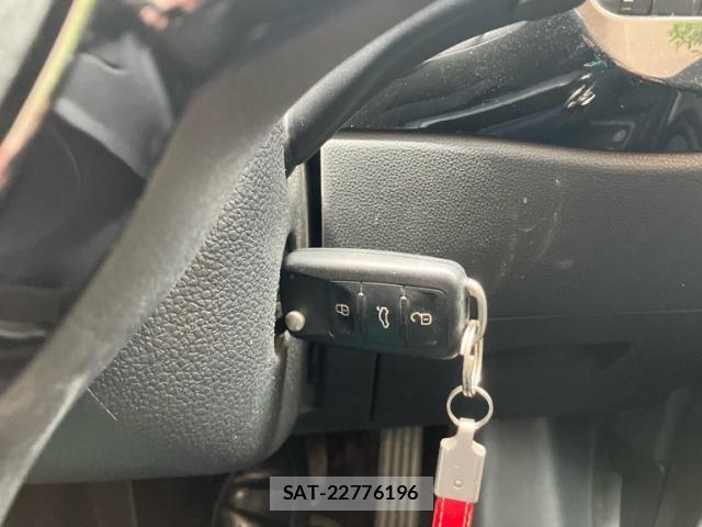 VolksWagen THE BEETLE 2015-09 8369766-19