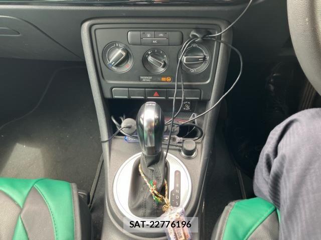 VolksWagen THE BEETLE 2015-09 8369766-22
