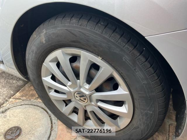 VolksWagen THE BEETLE 2015-09 8369766-6
