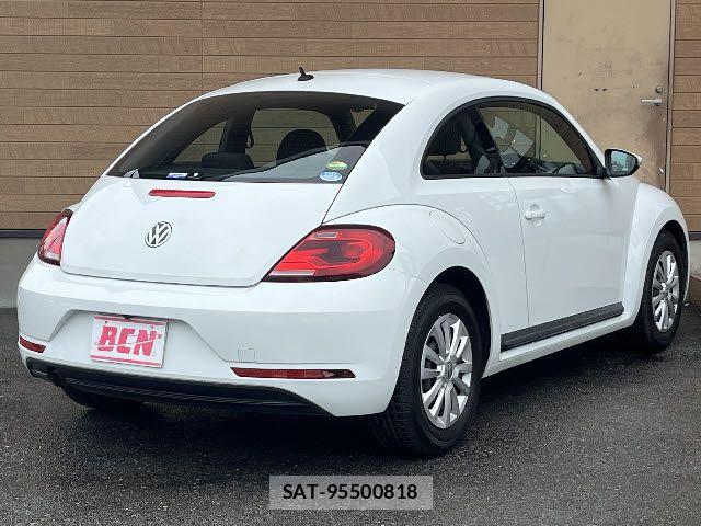 VolksWagen THE BEETLE 2016-11 8369763-2