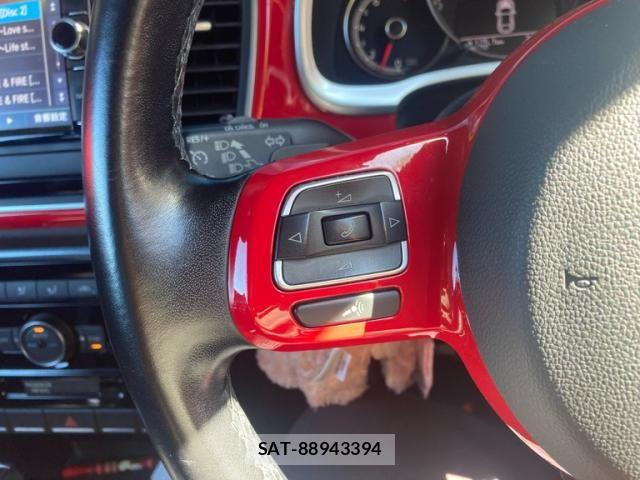 VolksWagen THE BEETLE 2019-06 8369765-20