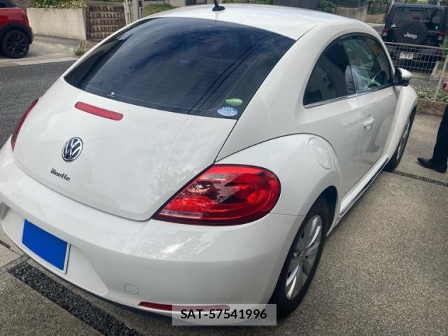 VolksWagen THE BEETLE 2013-04 8415869-11