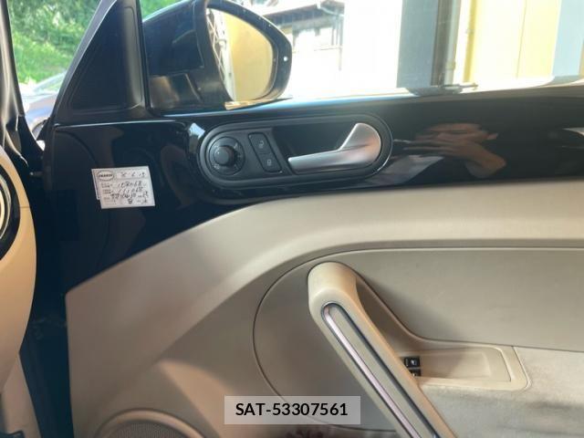 VolksWagen THE BEETLE 2013-10 8415871-17