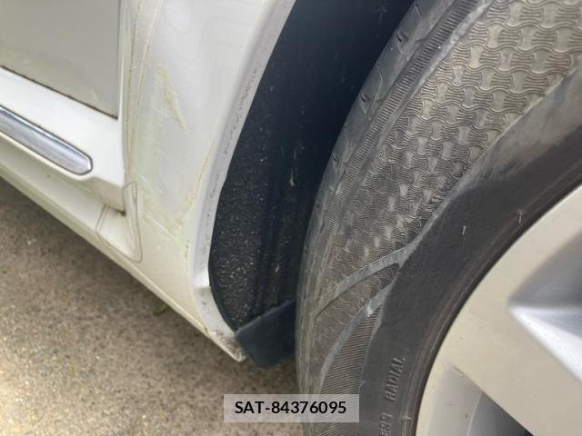 VolksWagen THE BEETLE 2012-08 8415870-26
