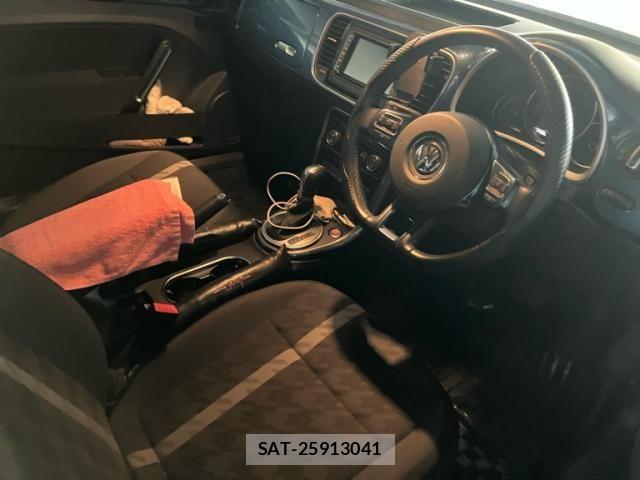 VolksWagen THE BEETLE 2019-02 8415868-11