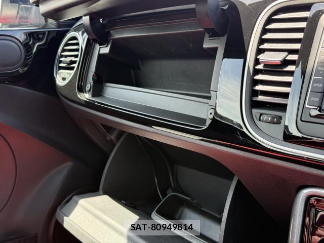 VolksWagen THE BEETLE 2020-01 8458775-17