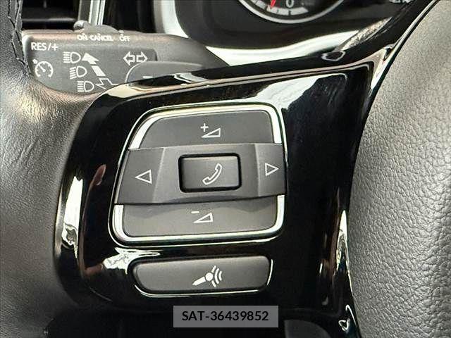 VolksWagen THE BEETLE 2015-01 8528238-23