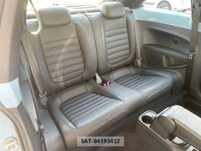 VolksWagen THE BEETLE 2015-08 8528240-9