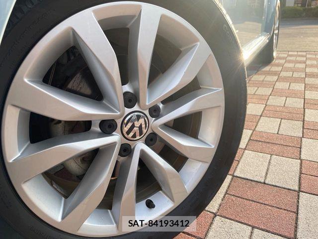 VolksWagen THE BEETLE 2015-08 8528240-13