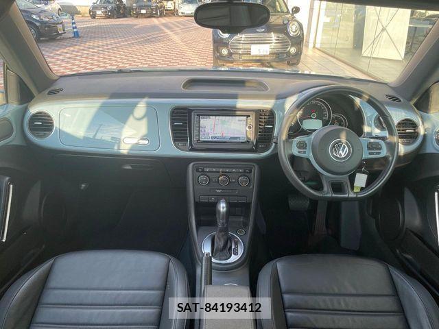 VolksWagen THE BEETLE 2015-08 8528240-1