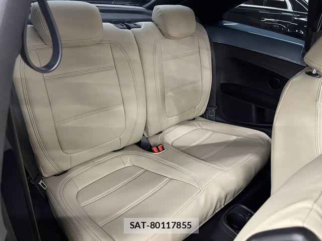 VolksWagen THE BEETLE 2017-01 8528239-4