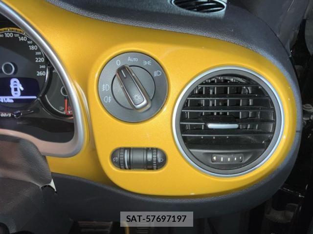VolksWagen THE BEETLE 2017-08 8564112-22