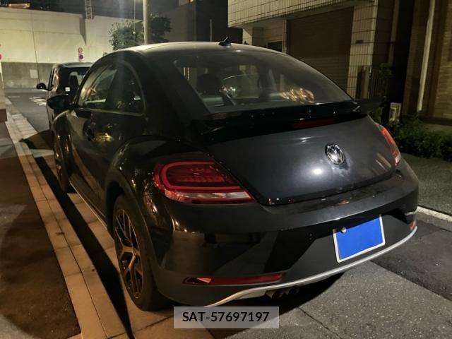 VolksWagen THE BEETLE 2017-08 8564112-5