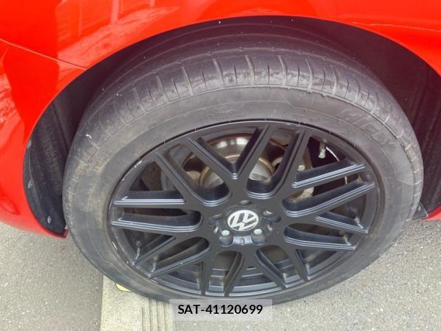 VolksWagen THE BEETLE 2015-12 8564115-5
