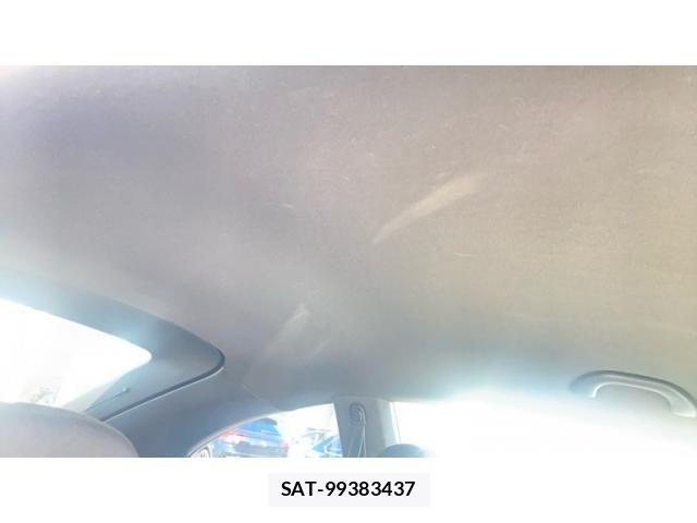 VolksWagen THE BEETLE 2013-08 8662448-14