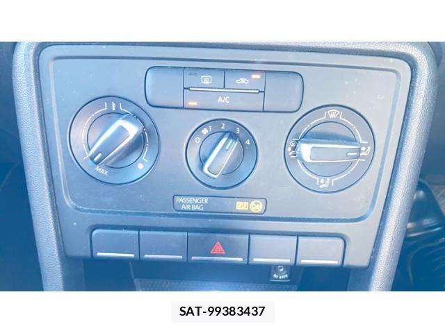 VolksWagen THE BEETLE 2013-08 8662448-19