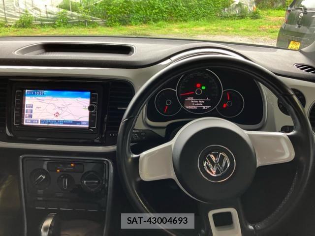 VolksWagen THE BEETLE 2018-03 8662446-21
