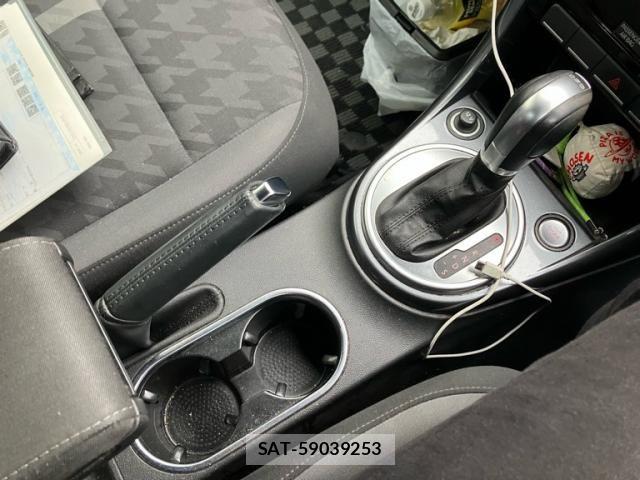 VolksWagen THE BEETLE 2016-11 8662447-14