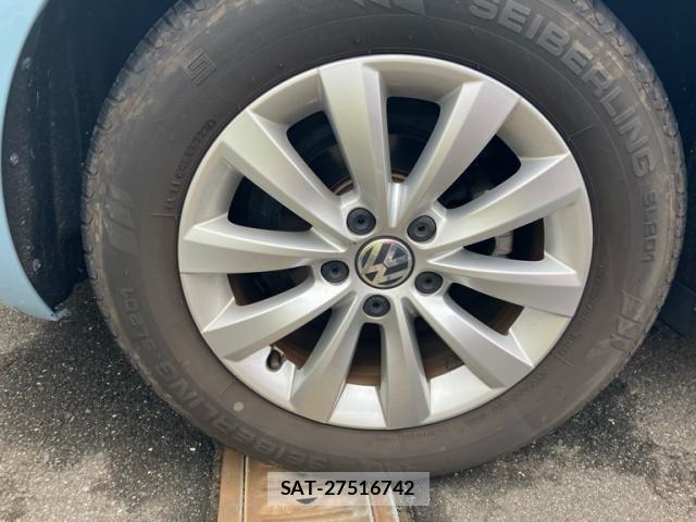 VolksWagen THE BEETLE 2015-02 8662450-5