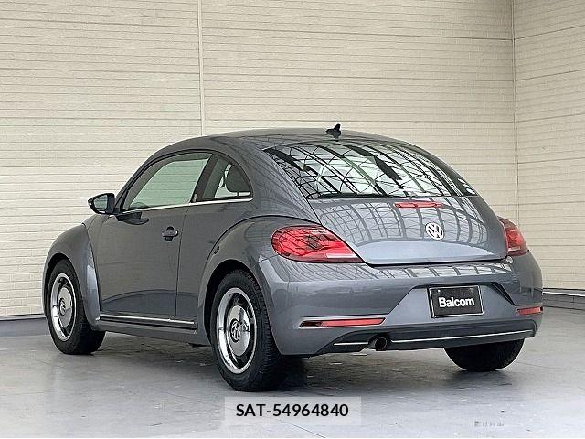 VolksWagen THE BEETLE 2019-04 8746889-16