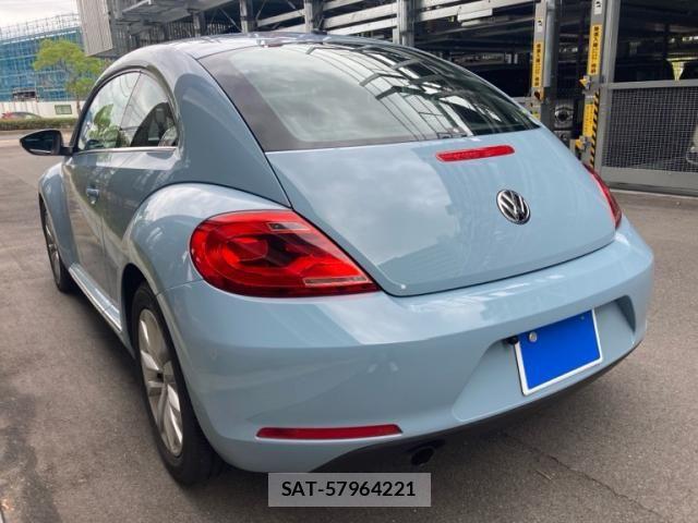 VolksWagen THE BEETLE 2013-01 8746891-1