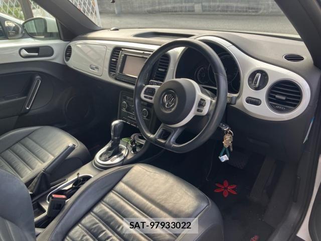 VolksWagen THE BEETLE 2014-05 8746890-3