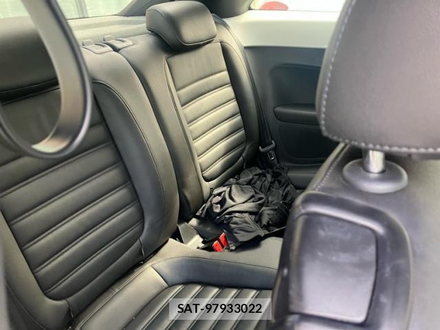 VolksWagen THE BEETLE 2014-05 8746890-6