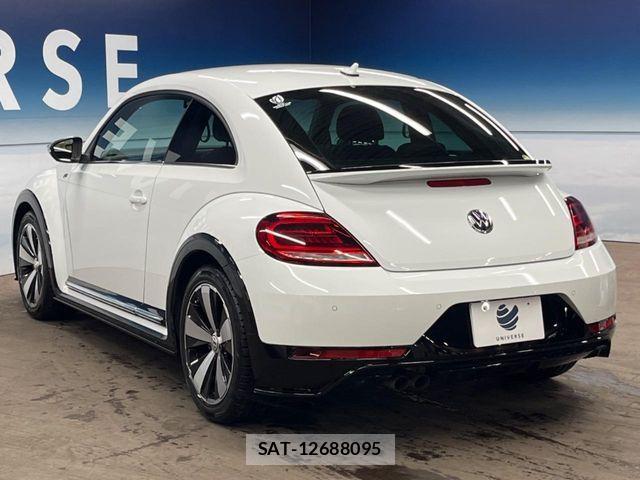 VolksWagen THE BEETLE 2019-03 8782636-17