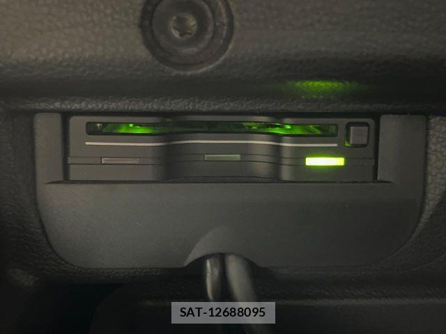VolksWagen THE BEETLE 2019-03 8782636-7