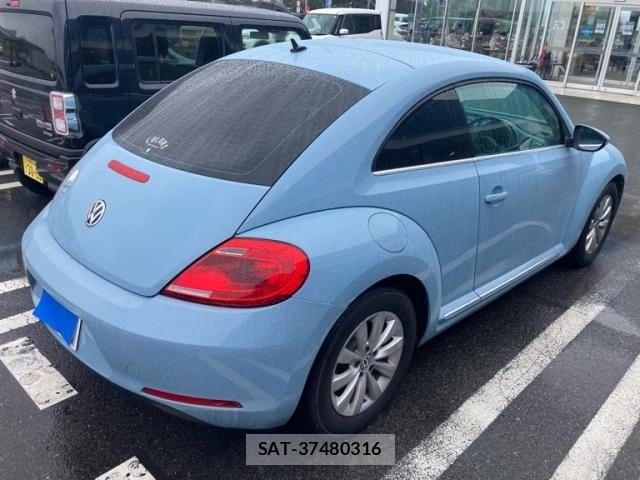 VolksWagen THE BEETLE 2015-09 8832527-9