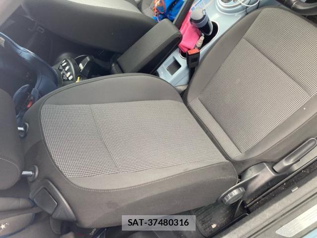 VolksWagen THE BEETLE 2015-09 8832527-12