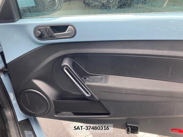 VolksWagen THE BEETLE 2015-09 8832527-15