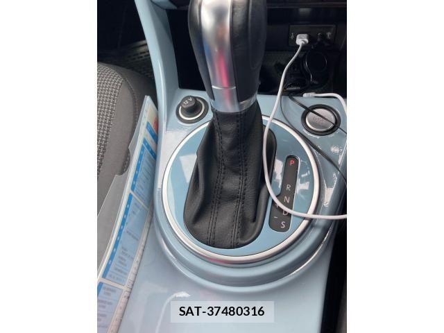 VolksWagen THE BEETLE 2015-09 8832527-19