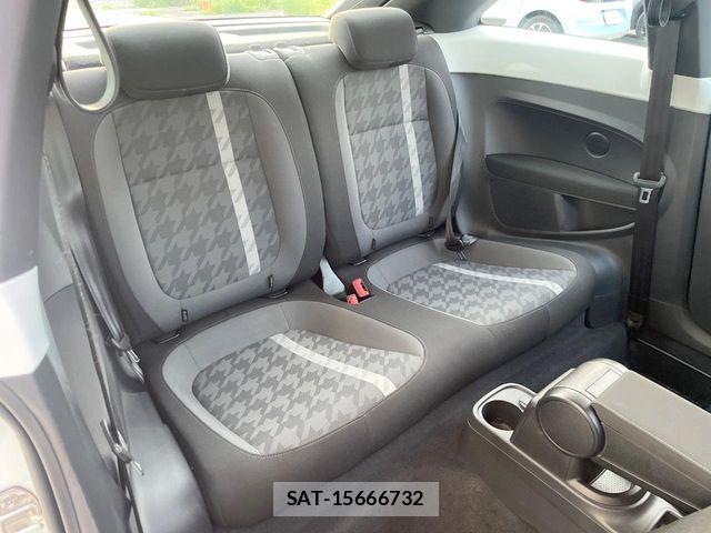 VolksWagen THE BEETLE 2017-04 8851098-9