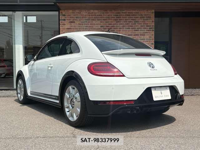 VolksWagen THE BEETLE 2018-12 8851096-6
