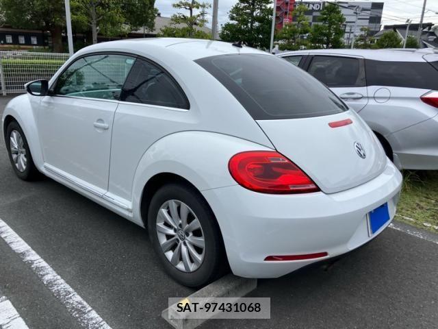 VolksWagen THE BEETLE 2014-05 8883003-4