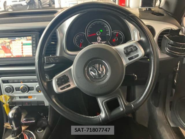 VolksWagen THE BEETLE 2013-03 8884621-9