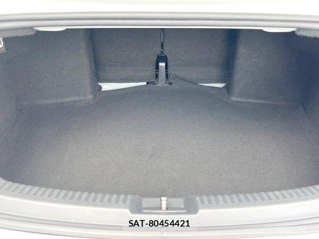 VolksWagen THE BEETLE 2015-05 6915430-10